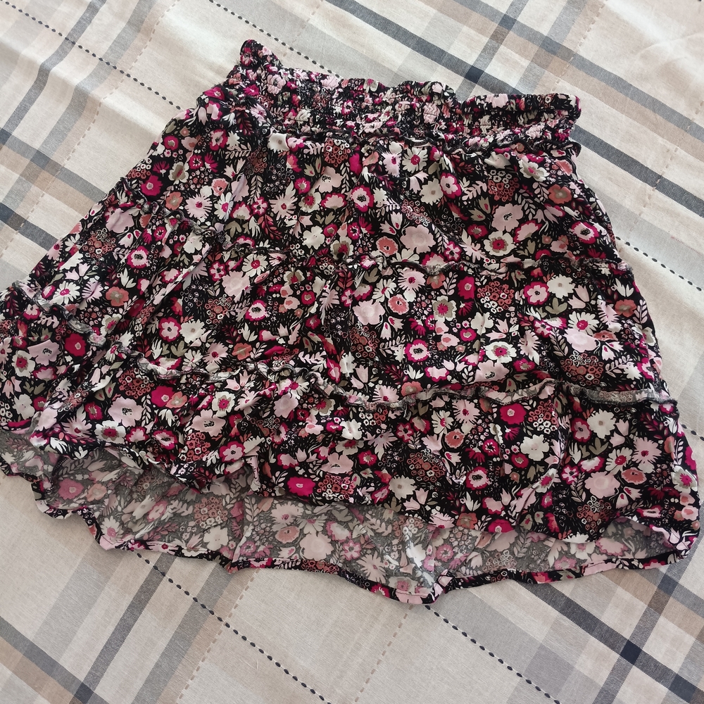 SO Pink and Black Floral Skirt